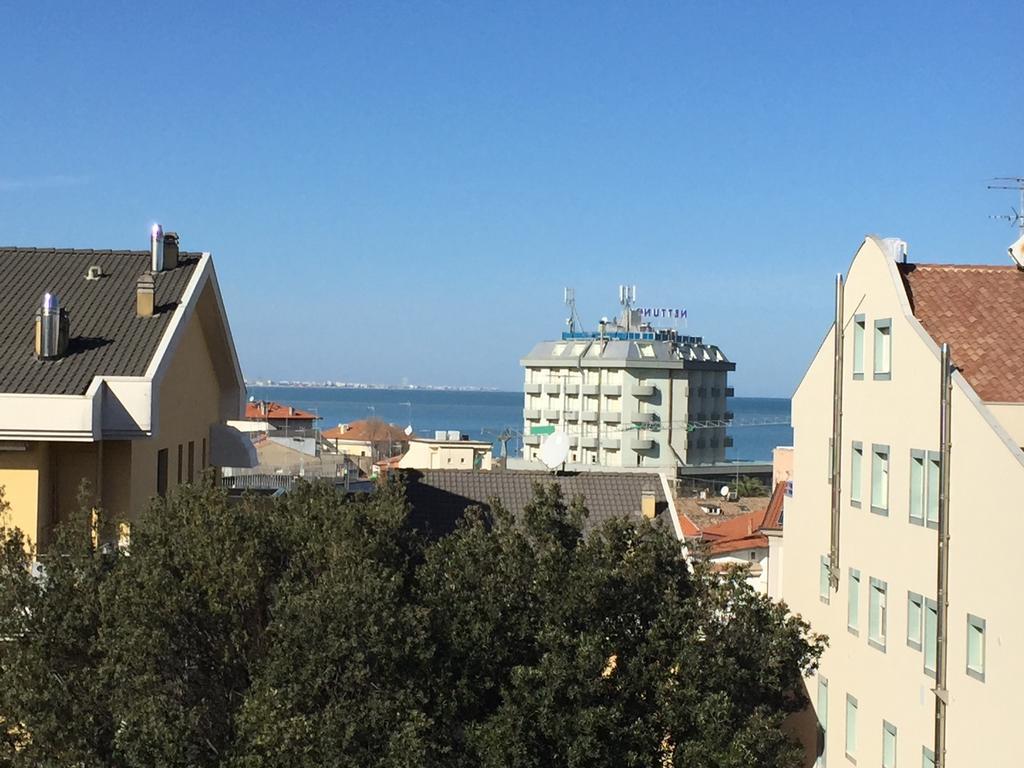 Rosmarie Aparthotel *